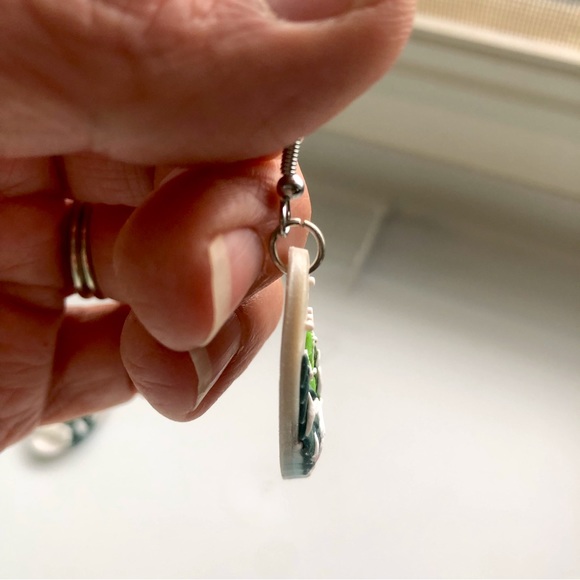 Handmade scenic winter earrings - Picture 4 of 5